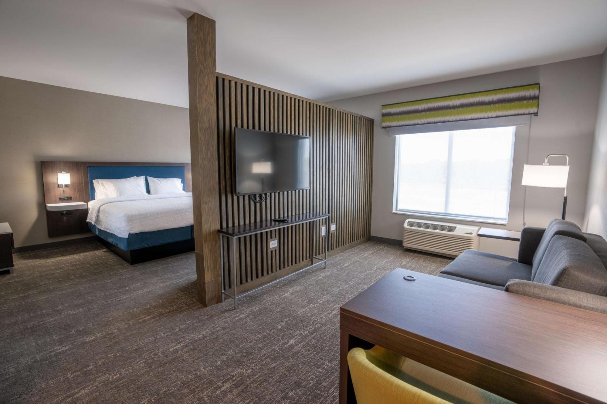 Hampton Inn By Hilton Huntley Chicago 외부 사진